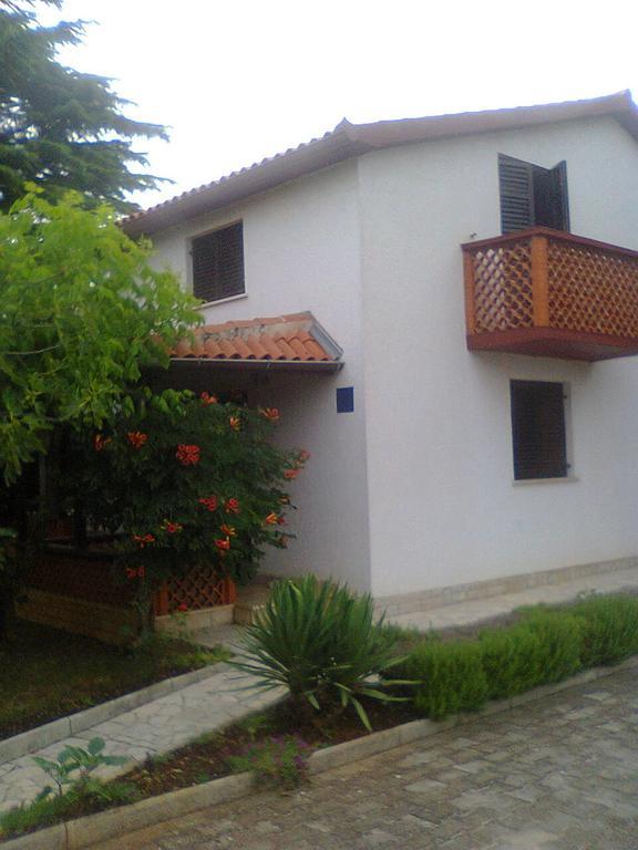 Ostres Appartement *