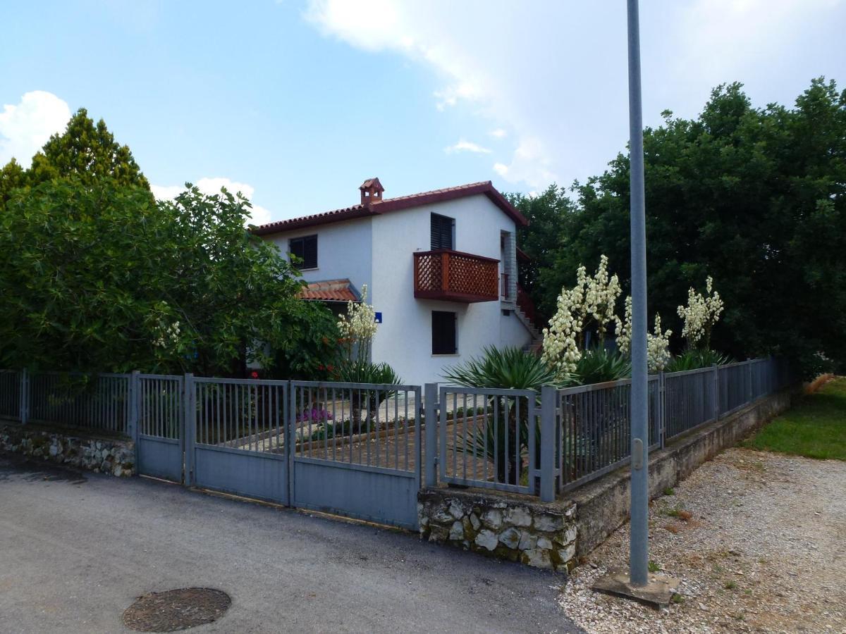 Ostres Appartement *