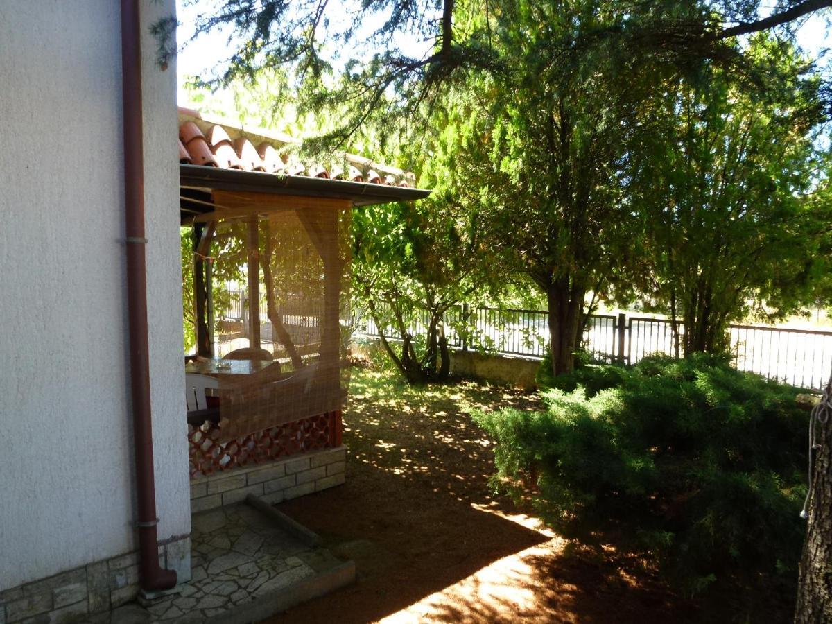 Ostres Appartement *
