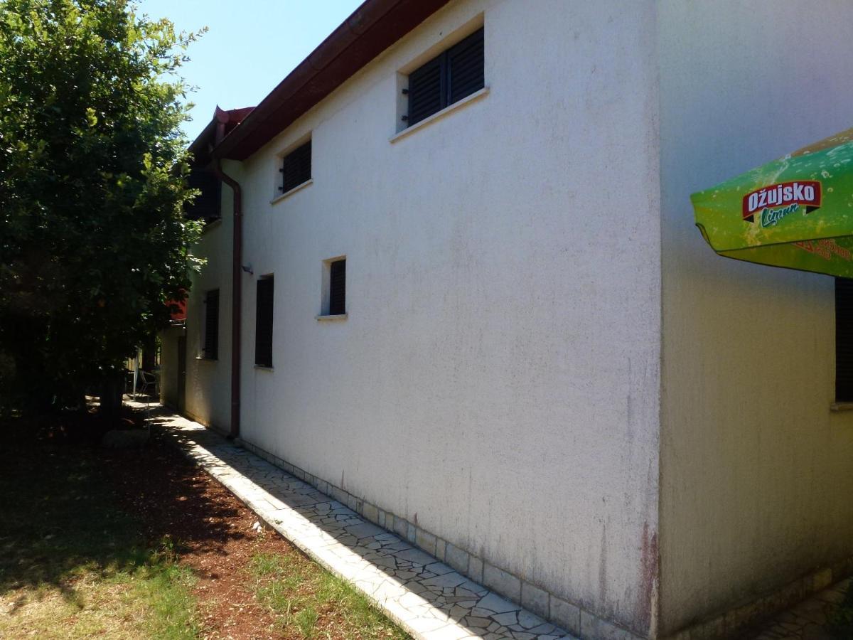Ostres Appartement *