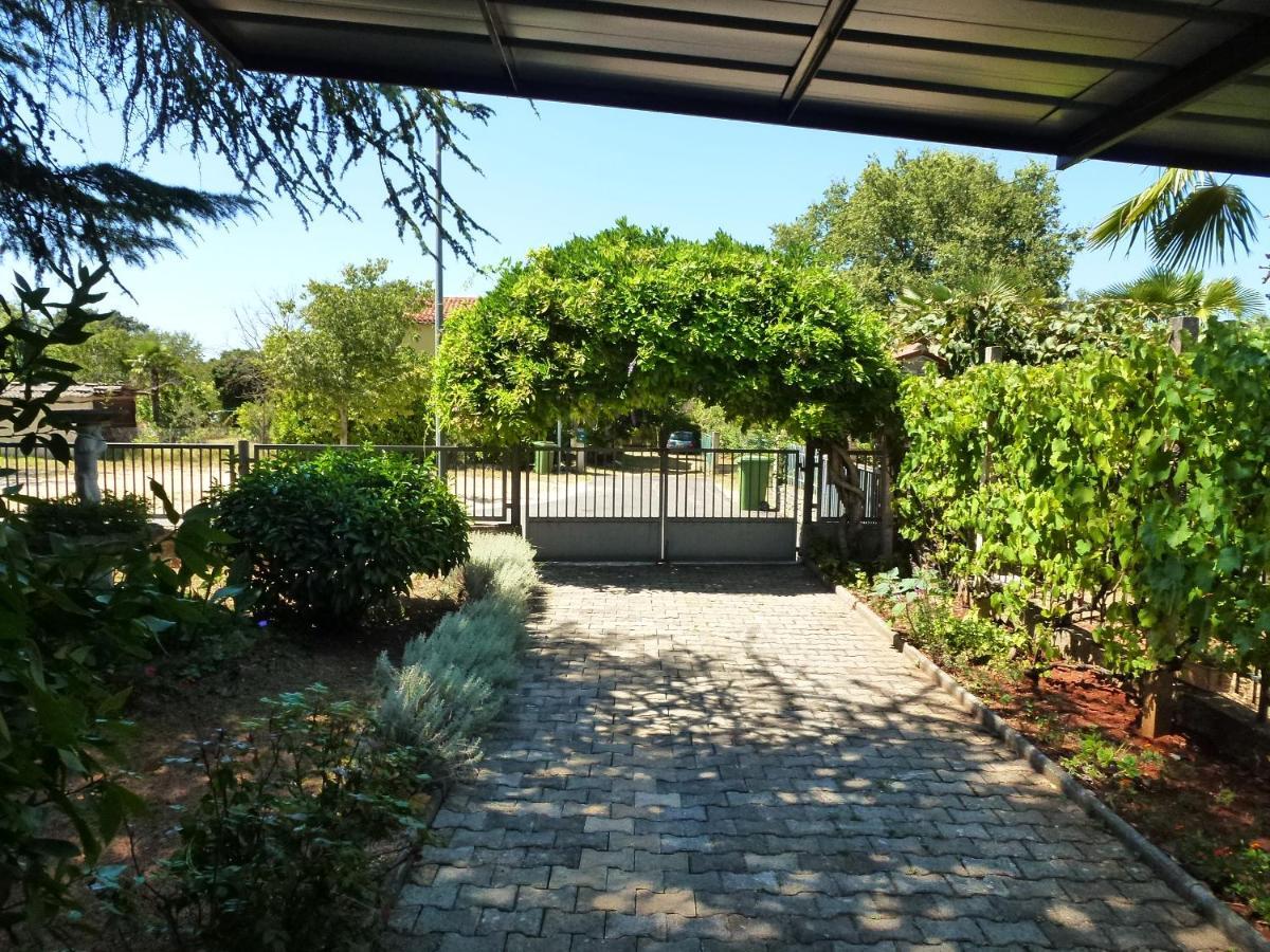 Ostres Appartement *